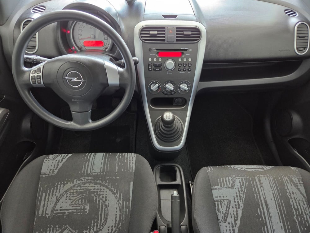 Opel Agila usata a Torino (11)