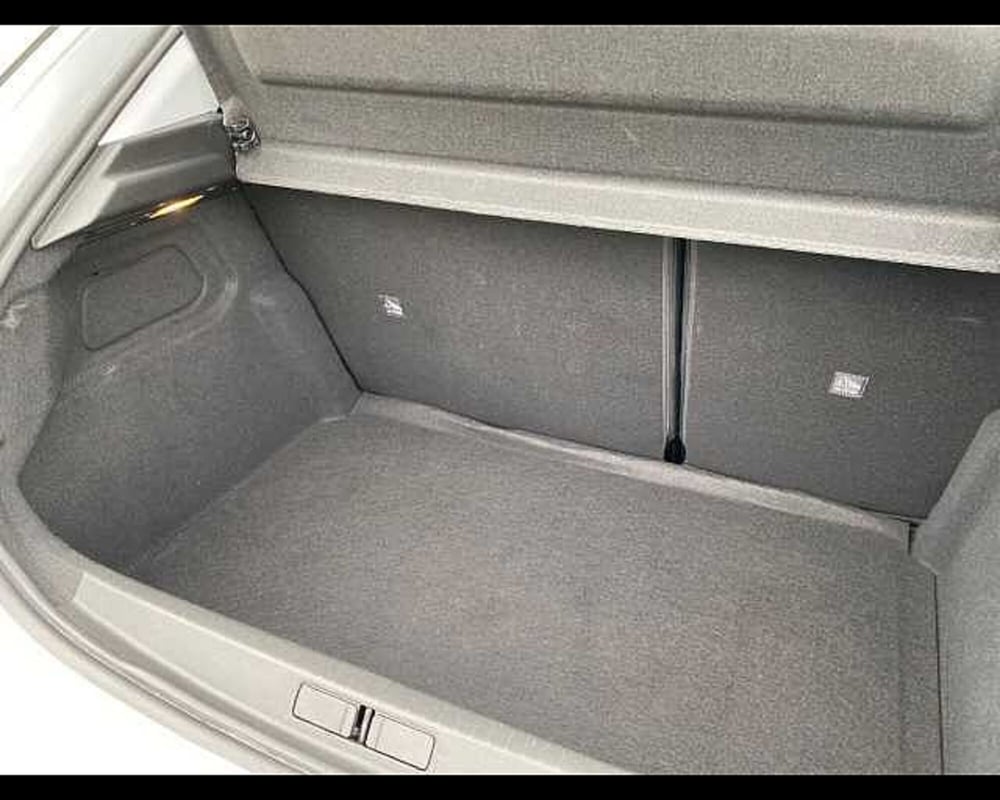 Opel Corsa usata a Potenza (16)