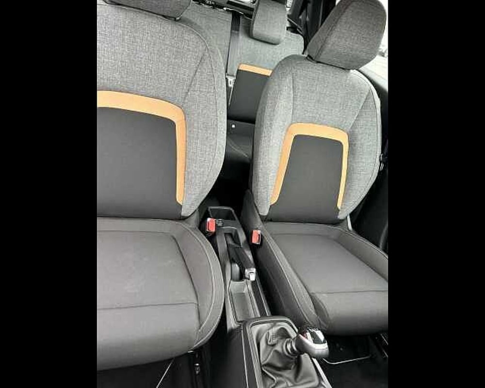 Citroen C3 Aircross nuova a Milano (17)