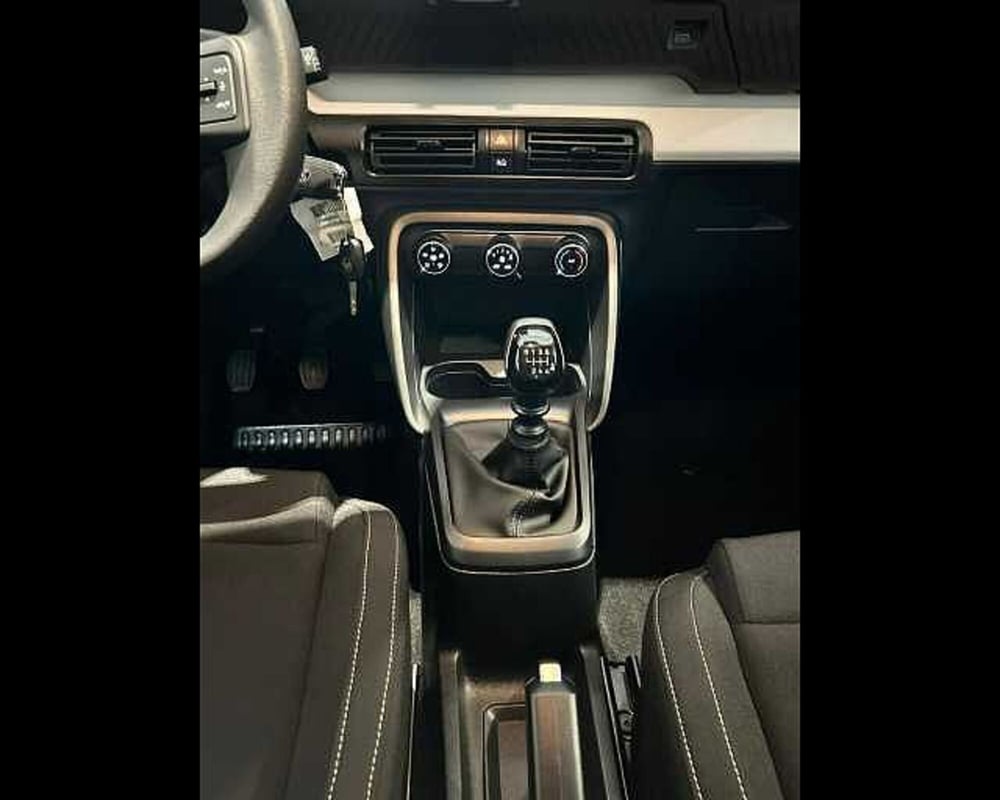 Citroen C3 Aircross nuova a Milano (9)