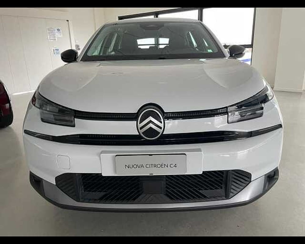 Citroen C4 nuova a Milano (2)