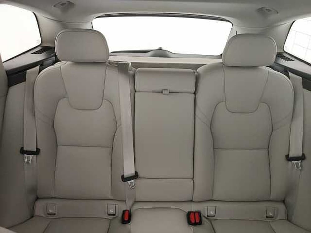 Volvo XC60 usata a Teramo (13)