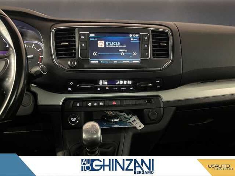 Peugeot Traveller usata a Bergamo (12)
