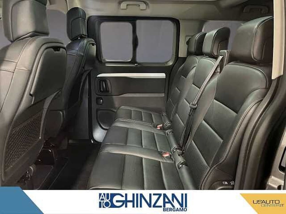 Peugeot Traveller usata a Bergamo (17)