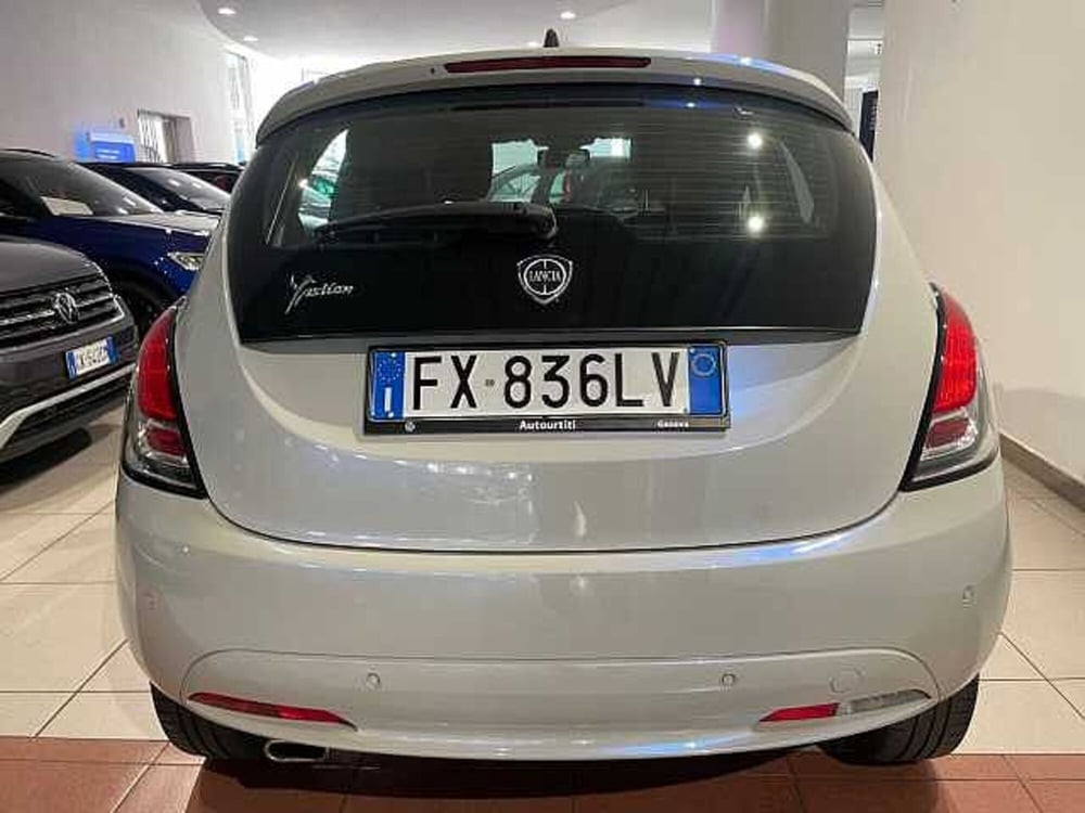 Lancia Ypsilon usata a Genova (4)