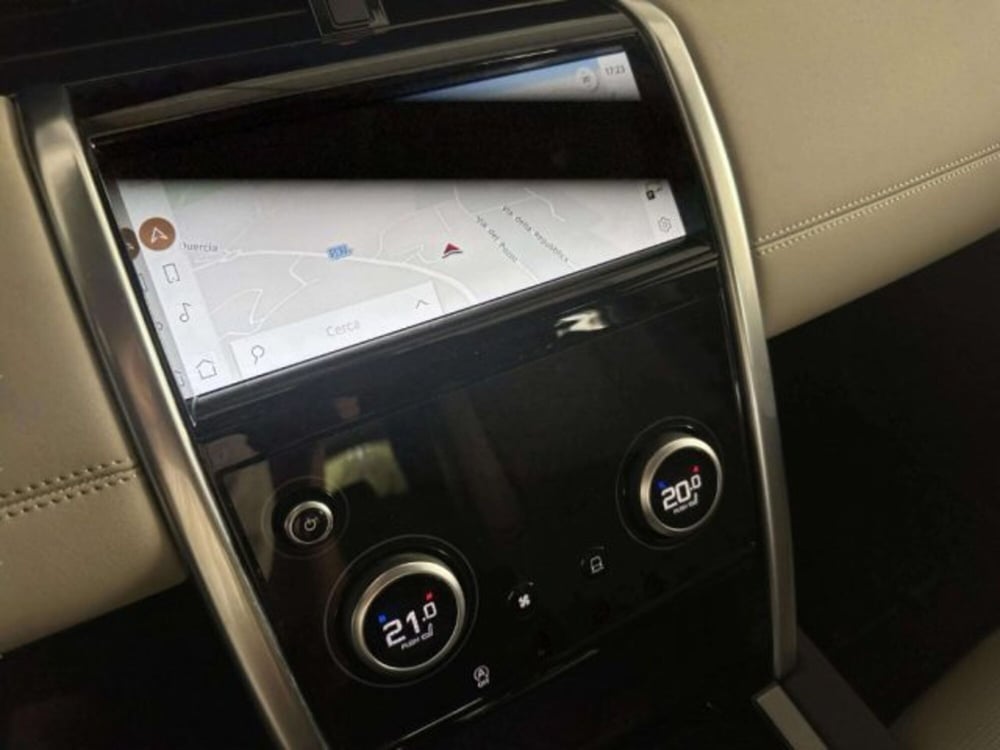 Land Rover Discovery Sport usata a Siena (12)