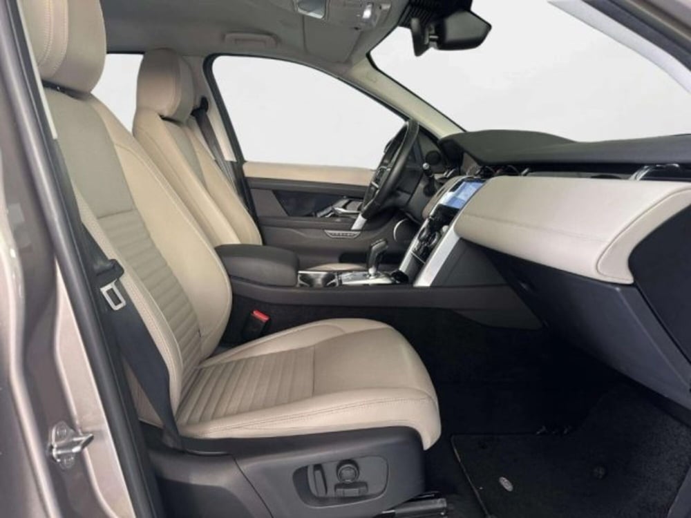 Land Rover Discovery Sport usata a Siena (7)