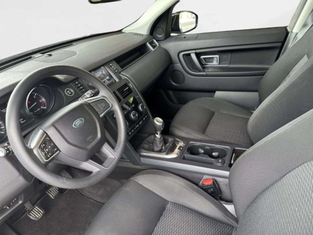 Land Rover Discovery Sport usata a Siena (11)