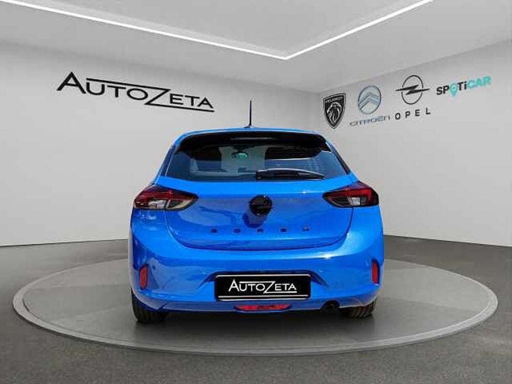 Opel Corsa nuova a Vibo Valentia (6)