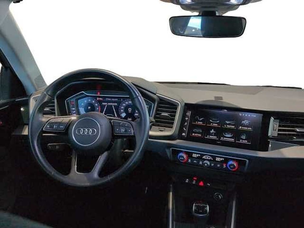 Audi A1 allstreet usata a Varese (9)