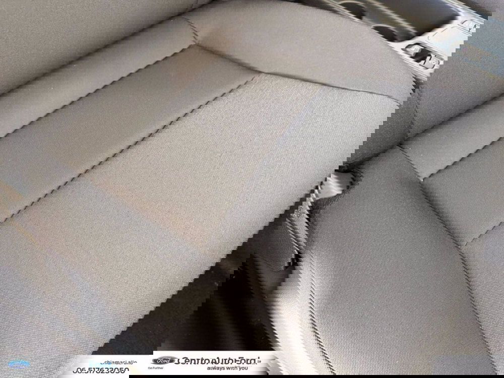 Mazda Mazda2 Hybrid nuova a Roma (8)