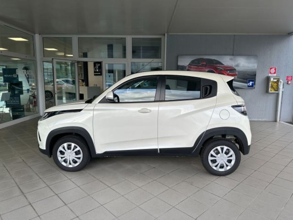 Mahindra KUV100 nuova a Trieste (2)