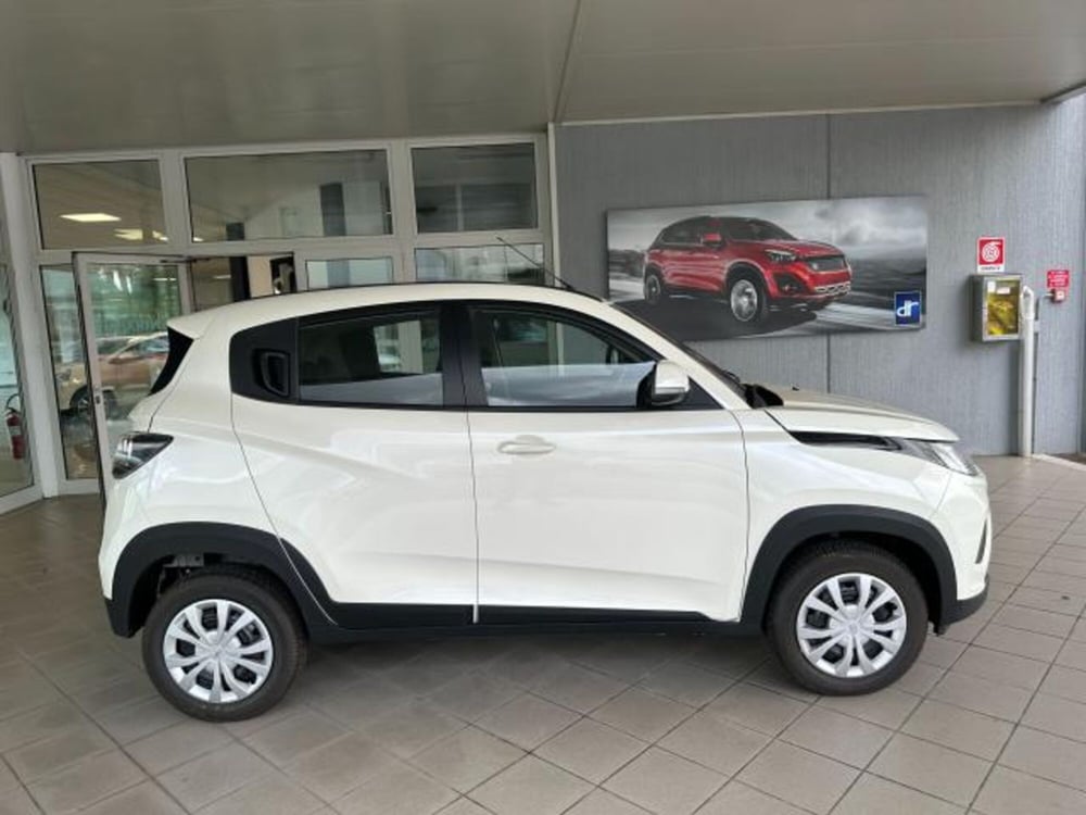 Mahindra KUV100 nuova a Trieste (6)