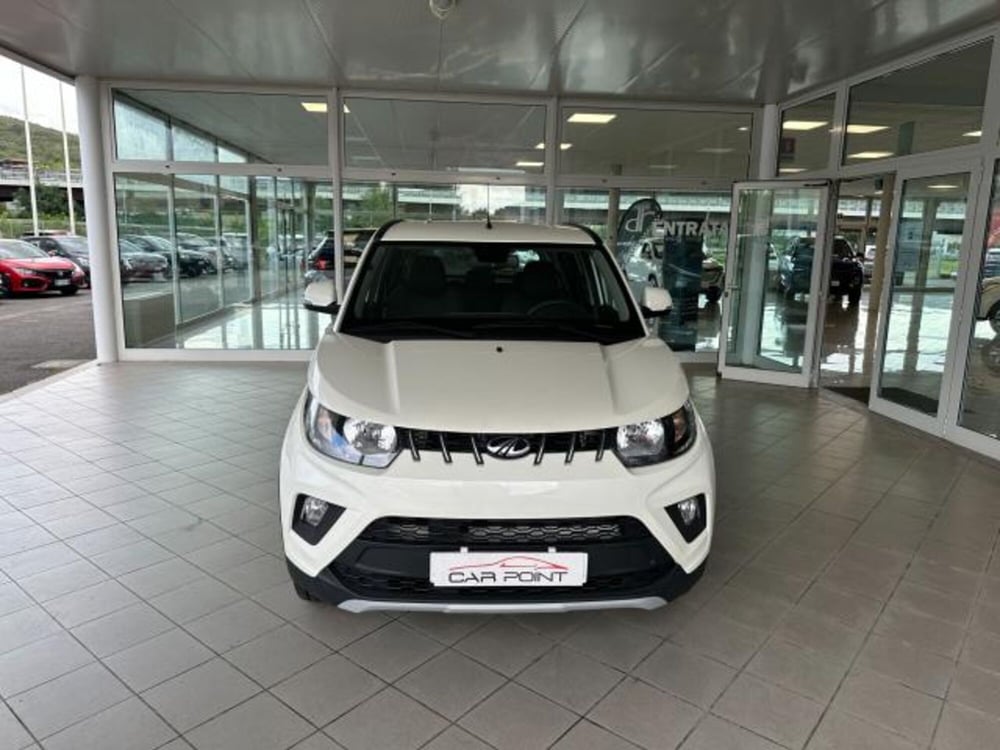 Mahindra KUV100 nuova a Trieste (8)
