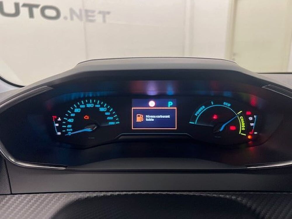Peugeot 208 nuova a Alessandria (9)
