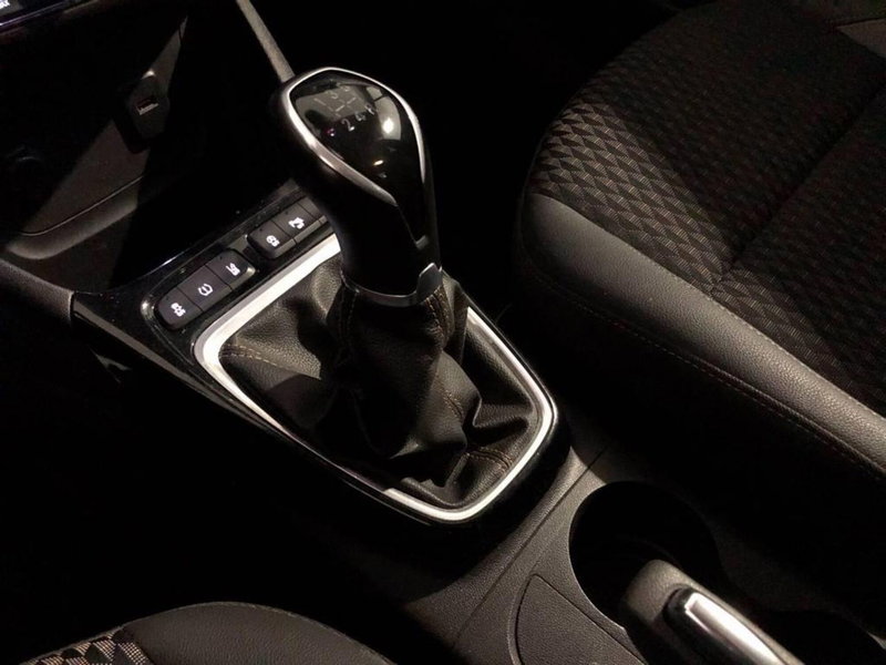 Opel Crossland X usata a Torino (13)