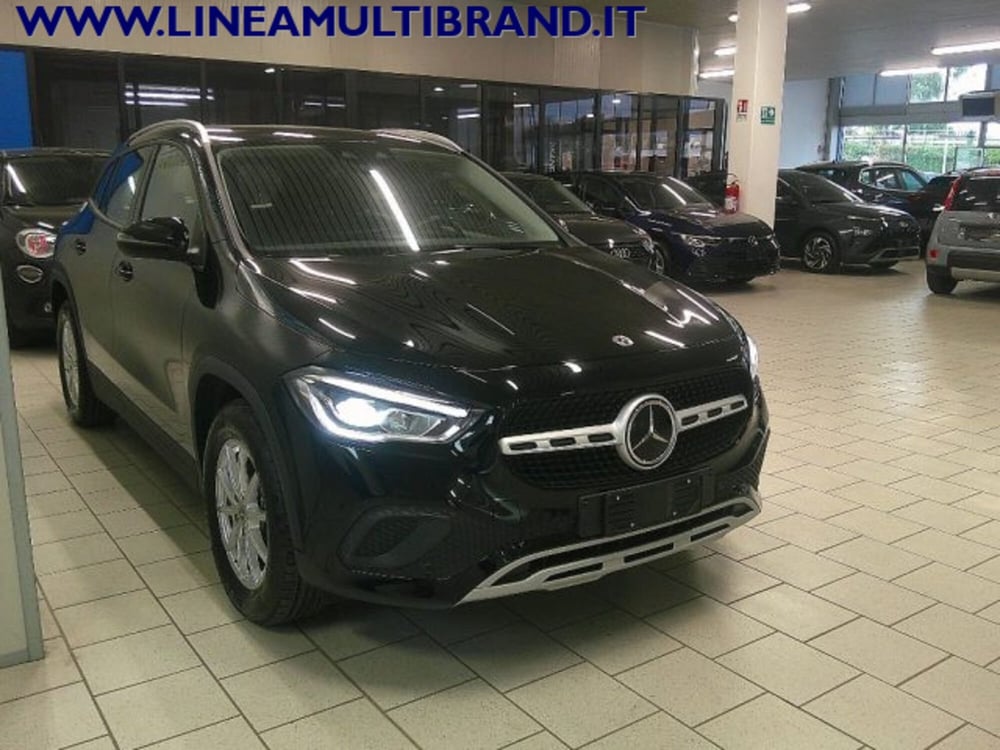 Mercedes-Benz GLA SUV usata a Piacenza (17)