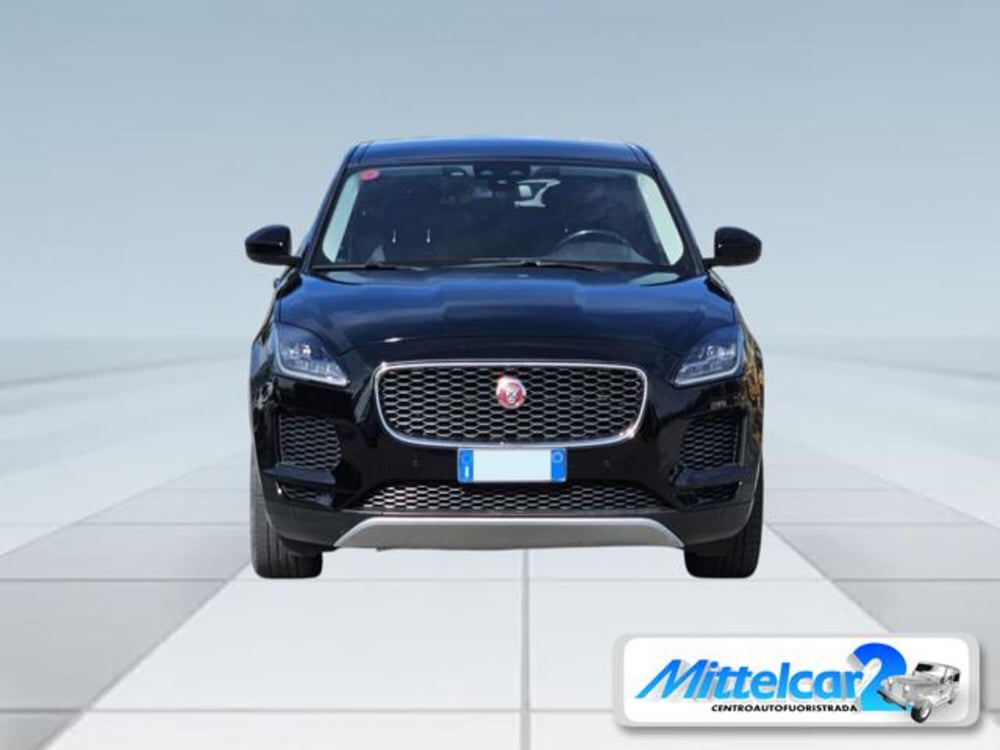 Jaguar E-Pace usata a Udine (3)