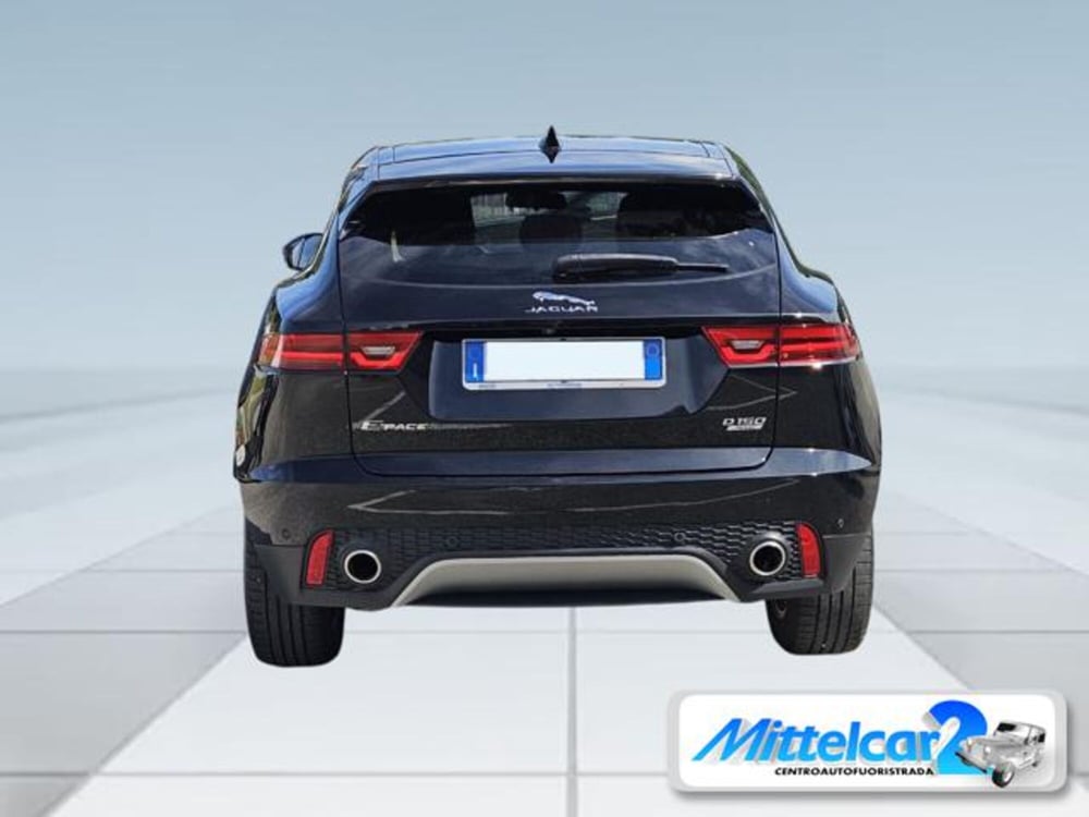 Jaguar E-Pace usata a Udine (5)