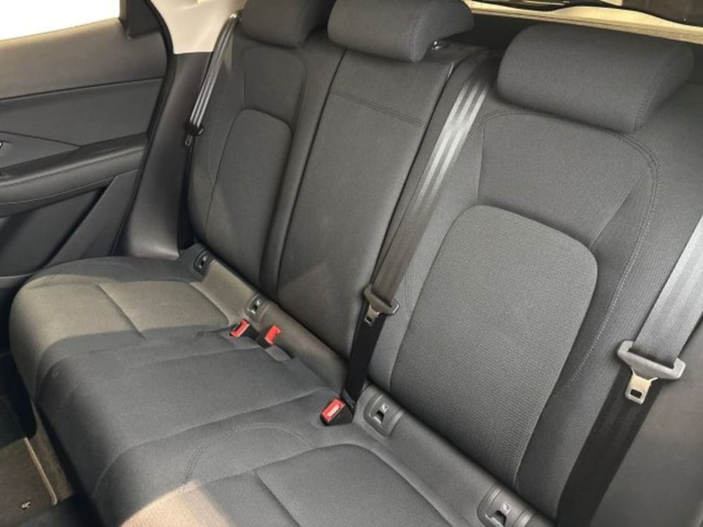 Jaguar E-Pace usata a Bologna (9)