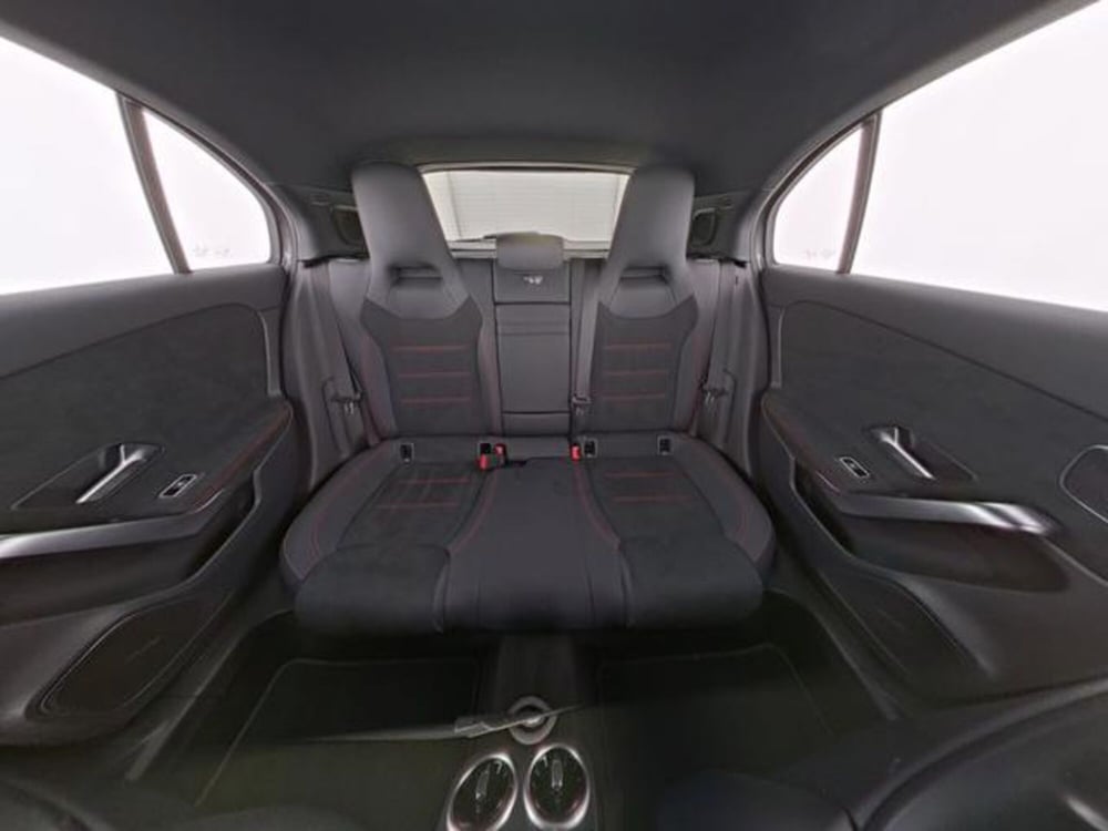 Mercedes-Benz Classe A Sedan usata a Milano (10)