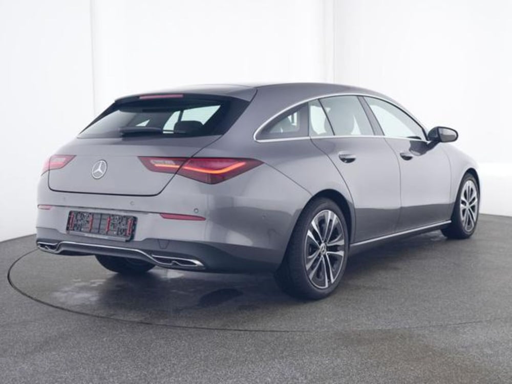 Mercedes-Benz CLA Shooting Brake usata a Milano (3)