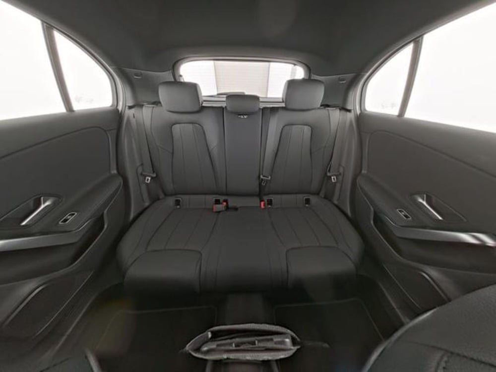 Mercedes-Benz Classe A usata a Milano (10)