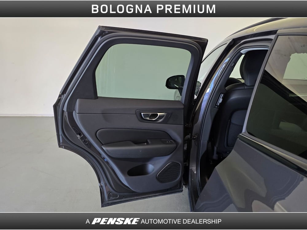 Volvo XC60 usata a Bologna (18)
