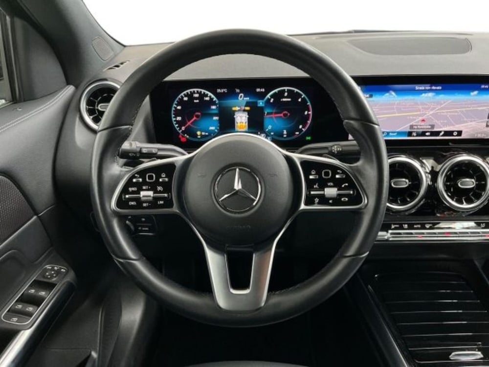 Mercedes-Benz GLA SUV usata a Verona (11)