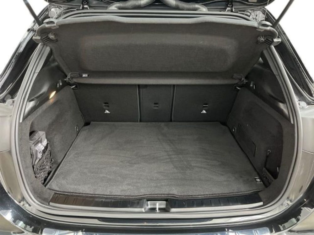 Mercedes-Benz GLA SUV usata a Verona (13)