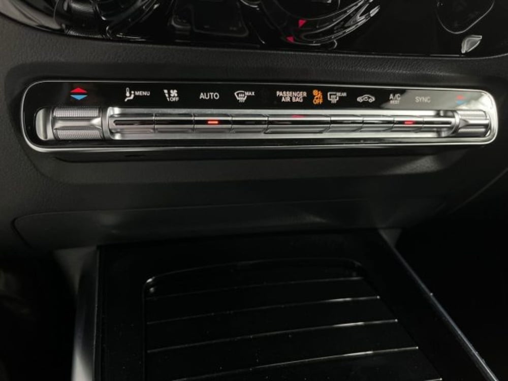 Mercedes-Benz GLA SUV usata a Verona (14)