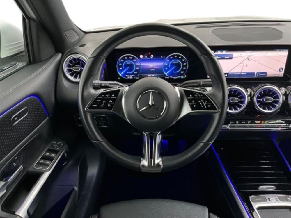 Mercedes-Benz EQB usata a Verona (11)