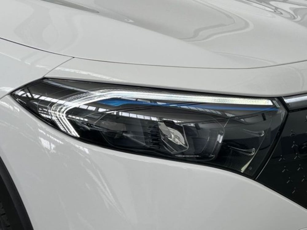 Mercedes-Benz EQB usata a Verona (17)