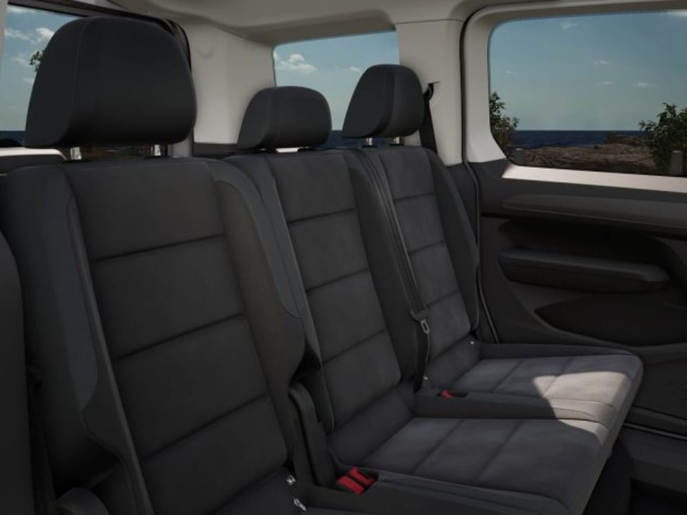 Volkswagen Veicoli Commerciali Caddy nuova a Vicenza (11)