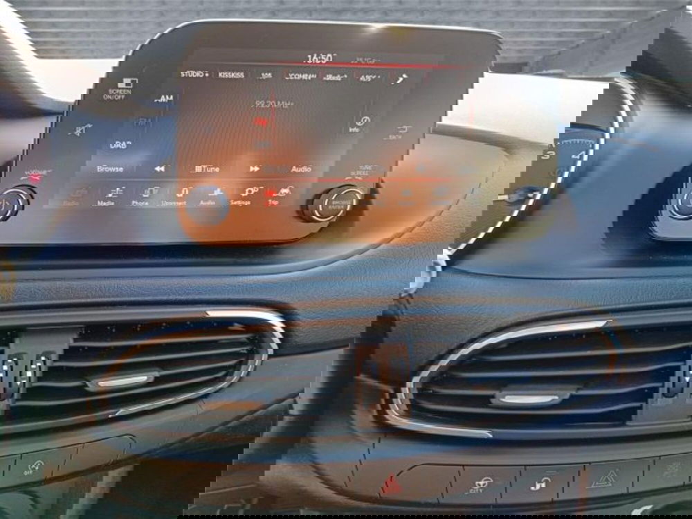 Fiat Tipo Station Wagon usata a Bari (17)