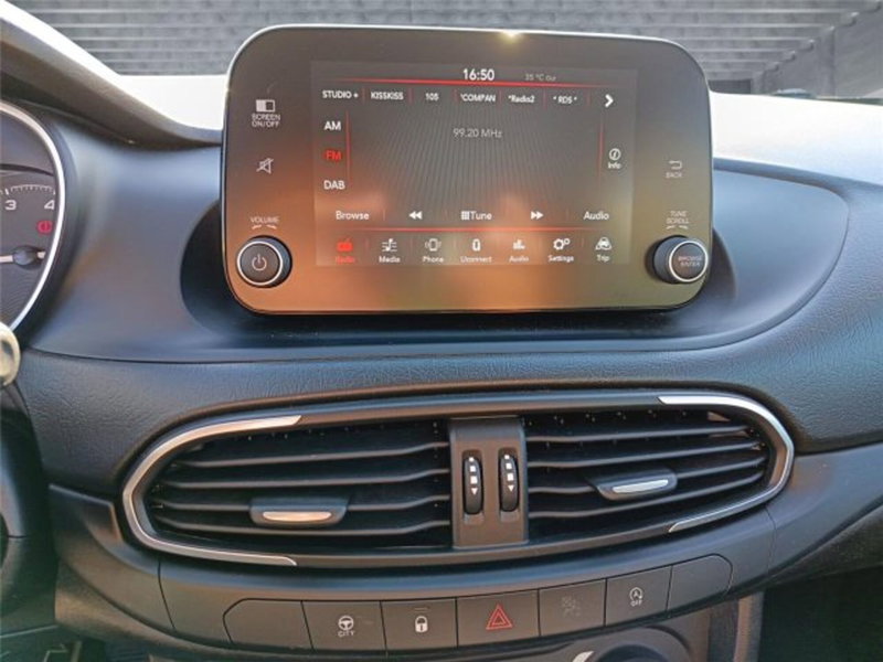 Fiat Tipo Station Wagon usata a Bari (17)