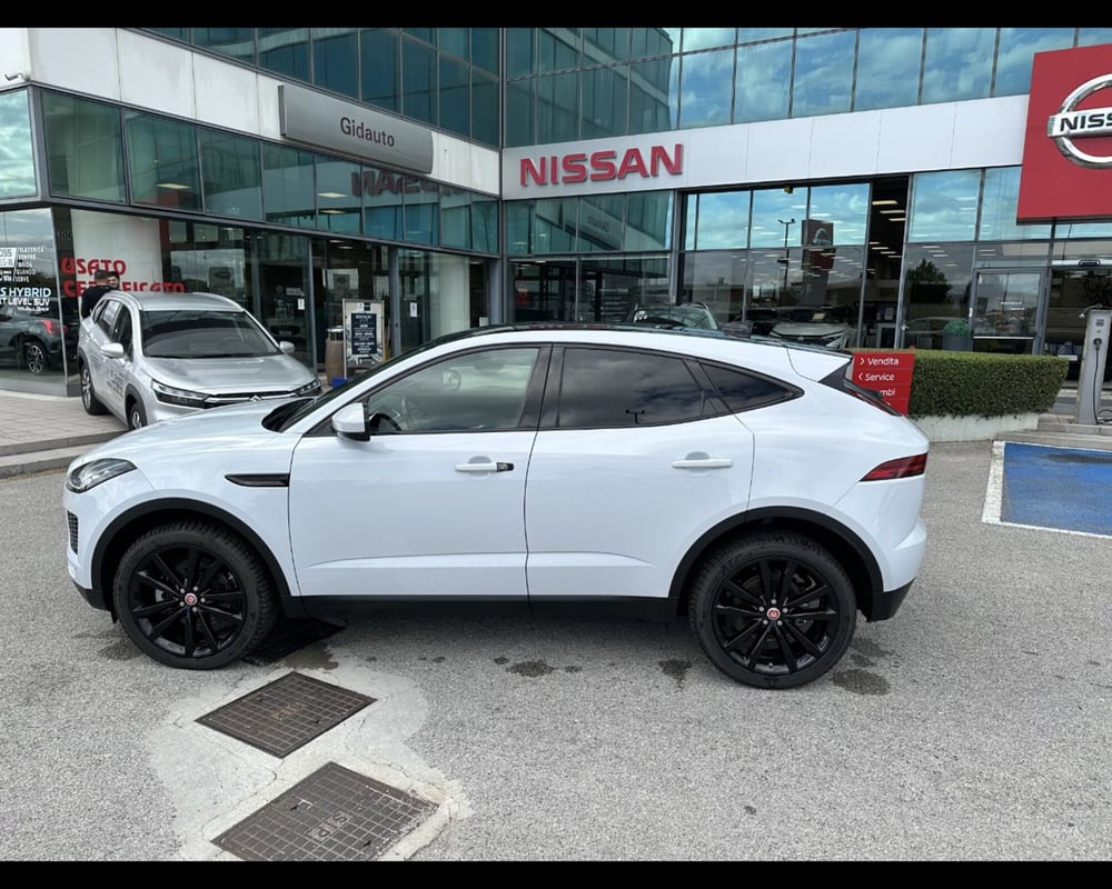 Jaguar E-Pace usata a Treviso (11)