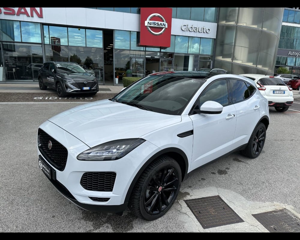 Jaguar E-Pace usata a Treviso (12)