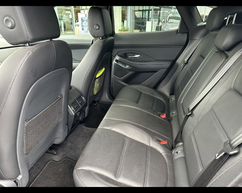Jaguar E-Pace usata a Treviso (14)