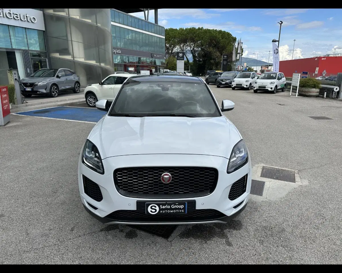 Jaguar E-Pace usata a Treviso (5)