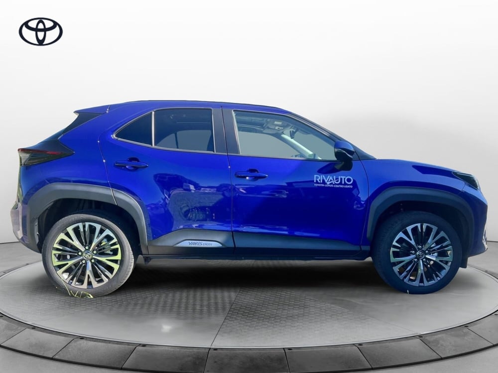 Toyota Yaris Cross usata a Como (12)