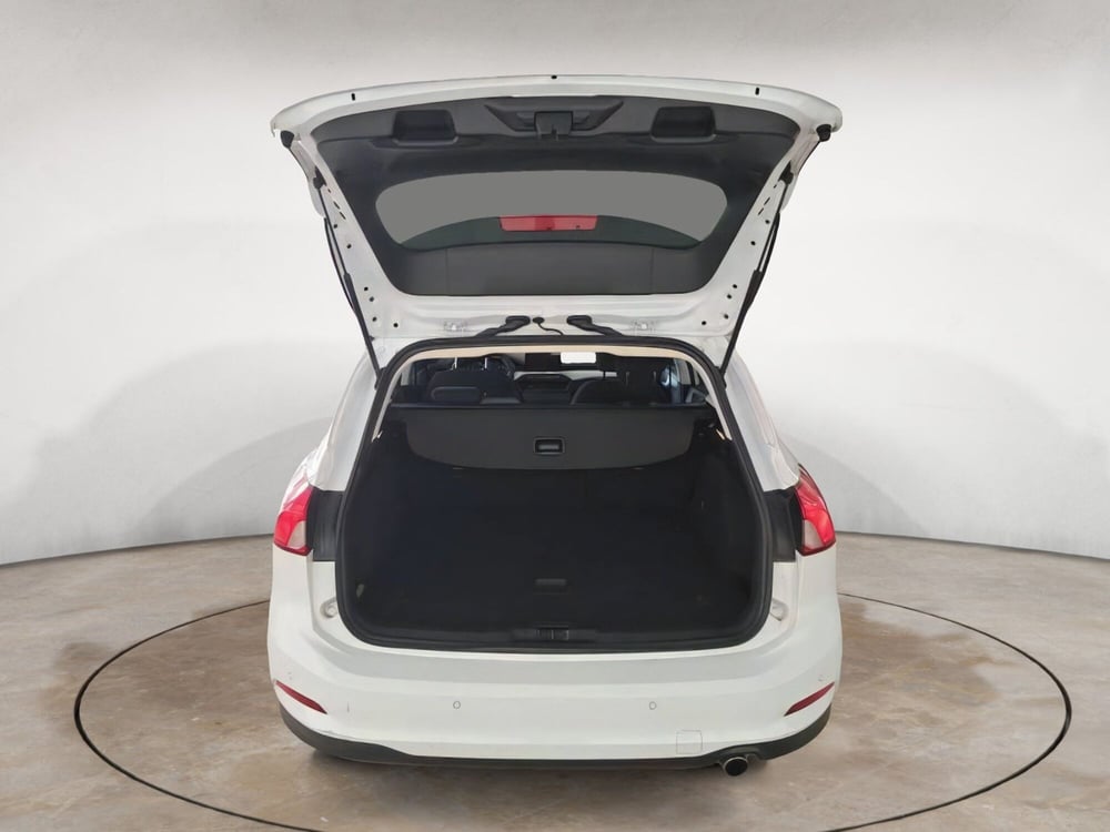 Ford Focus Station Wagon usata a Salerno (8)