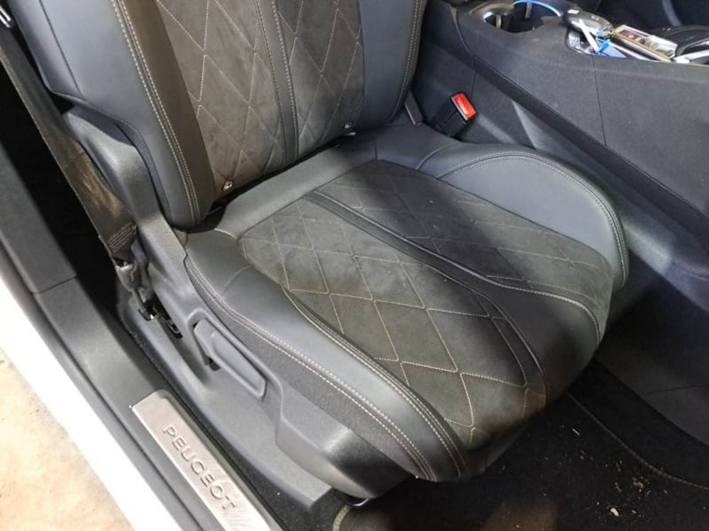 Peugeot 3008 usata a Salerno (14)