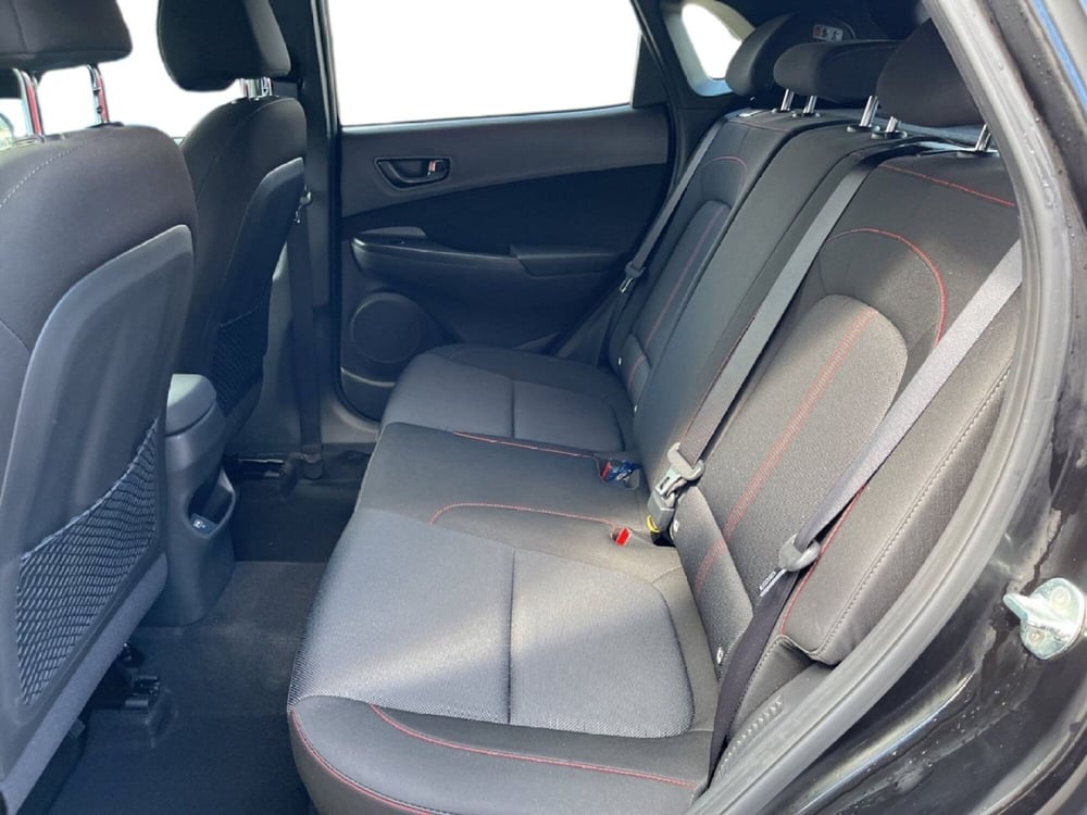 Hyundai Kona usata a Torino (9)
