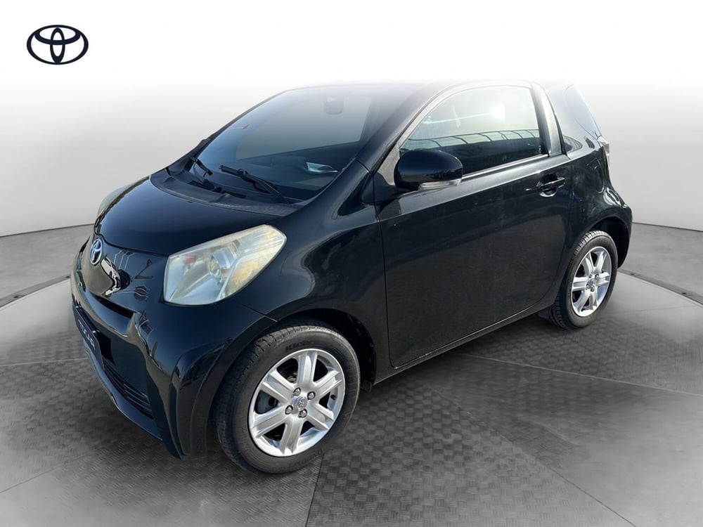 Toyota iQ usata a Siracusa