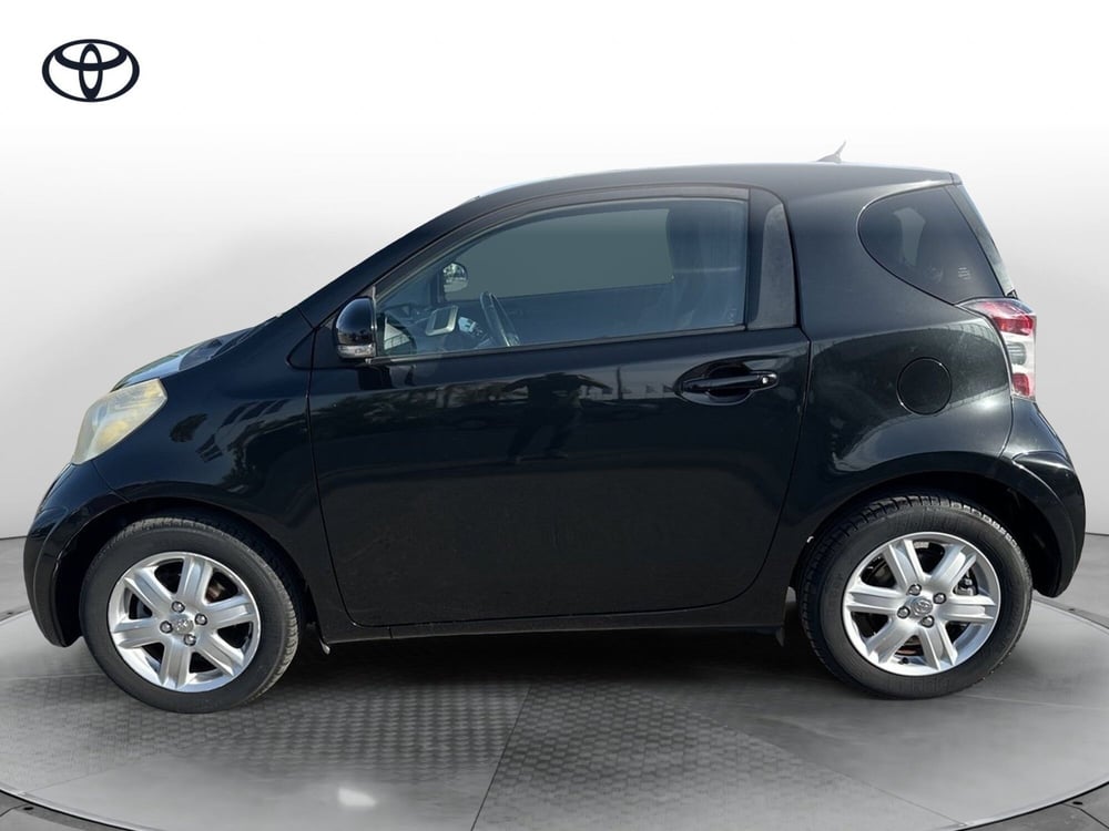 Toyota iQ usata a Siracusa (2)