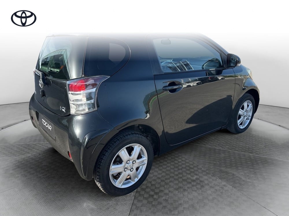 Toyota iQ usata a Siracusa (3)
