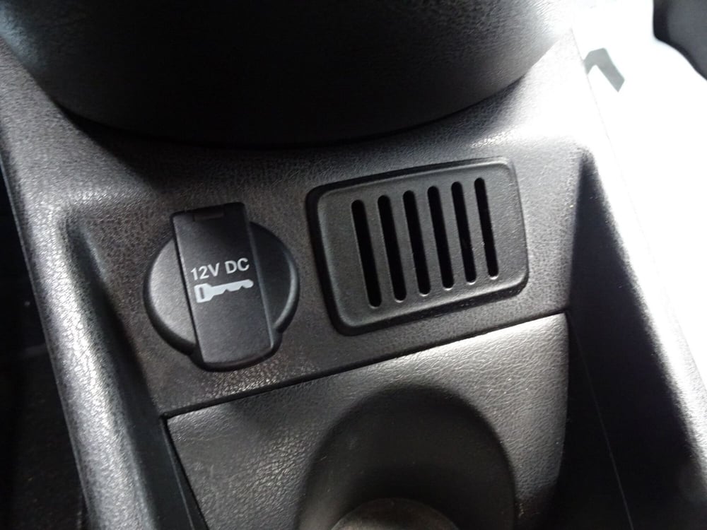 Lancia Ypsilon usata a Treviso (17)