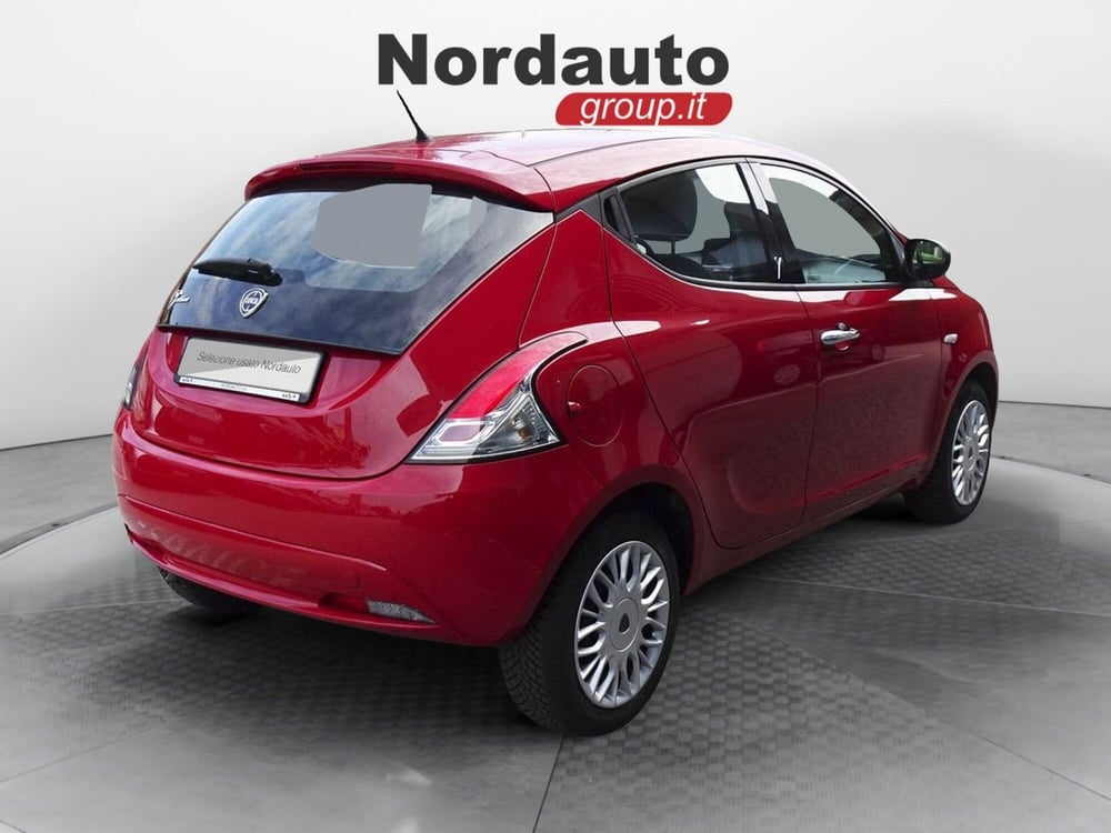 Lancia Ypsilon usata a Treviso (5)