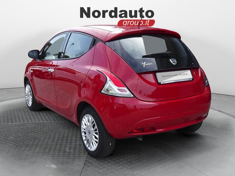 Lancia Ypsilon usata a Treviso (7)